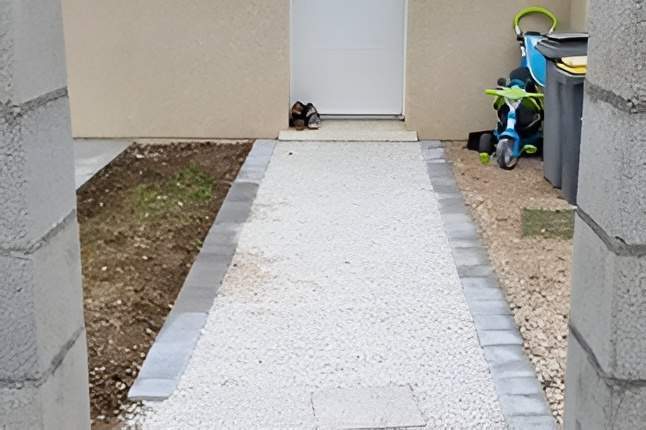 Chemin d’accès Montbard
